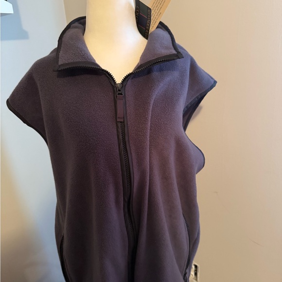 NWT Alexander Julian Charcoal Fleece Sleeveless Zip-Up Vest - Picture 1 of 9